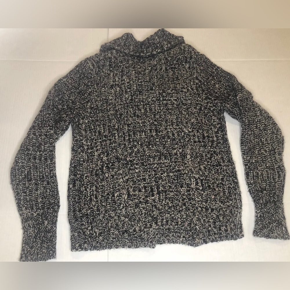 Free People Black & Gray Asymmetrical Zip Cardigan Sweater Jacket Womens Size M - Picture 8 of 8
